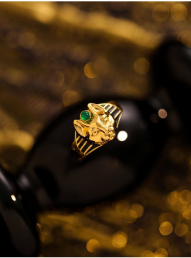 Retro Style Green Black Enamel Ring Image 2