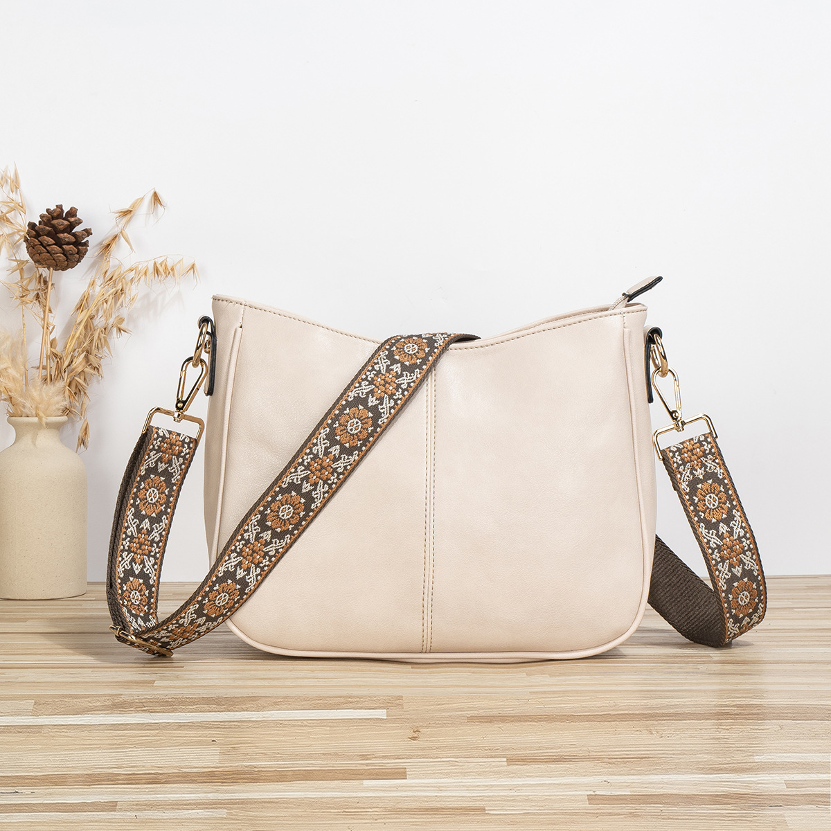 Bag with Cross Strap Jasmine