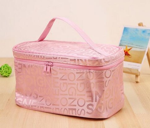 Stylish and Practical Cosmetic Bag