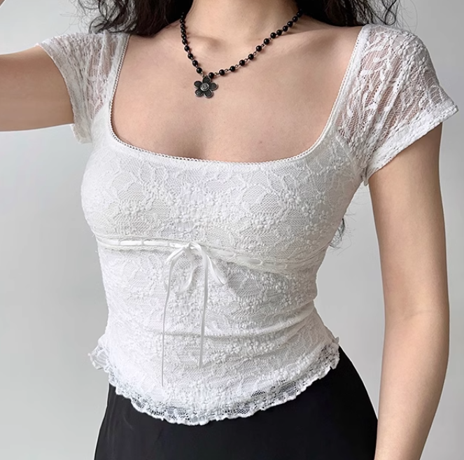Retro Women Square Neck T-Shirt 1