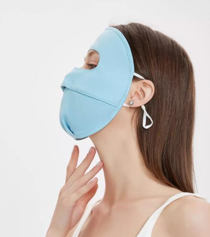 Full face mask in different colors
