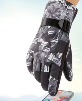 Winter Gloves Image 3