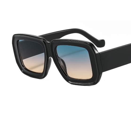 Sunglasses in Leopard Tea
