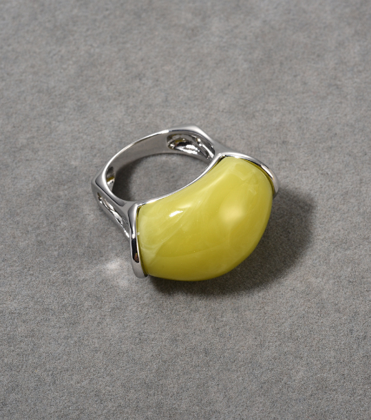 Grape Green Ring Image 3