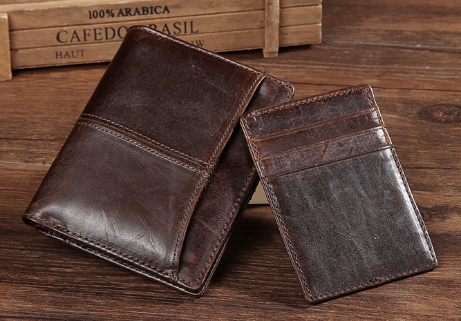 Men's Genuine Leather Wallet Zipper Section