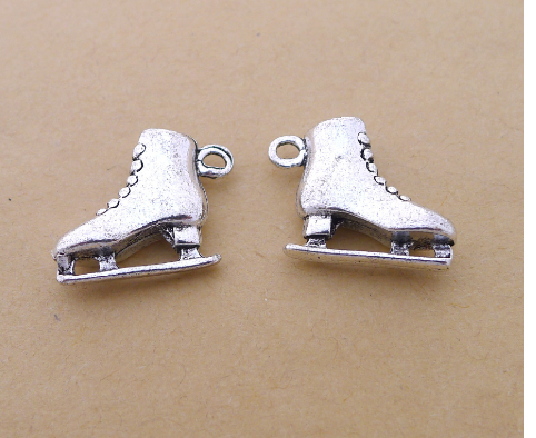Skating Shoe Alloy Pendant Necklace Image 2