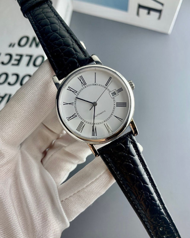 Mechanical Watch Image 3