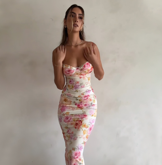 YVONNE Maxi Dress Image 5