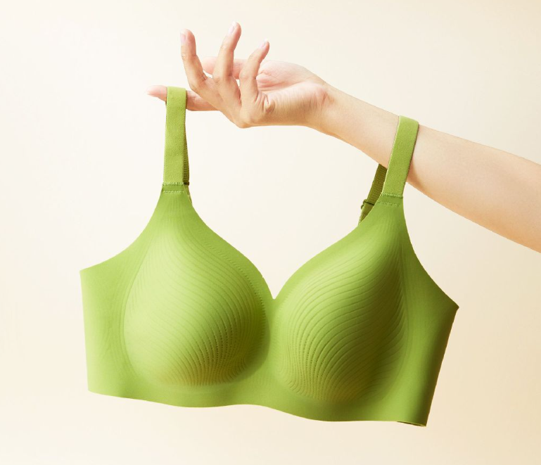 Traceless Bra Image 2