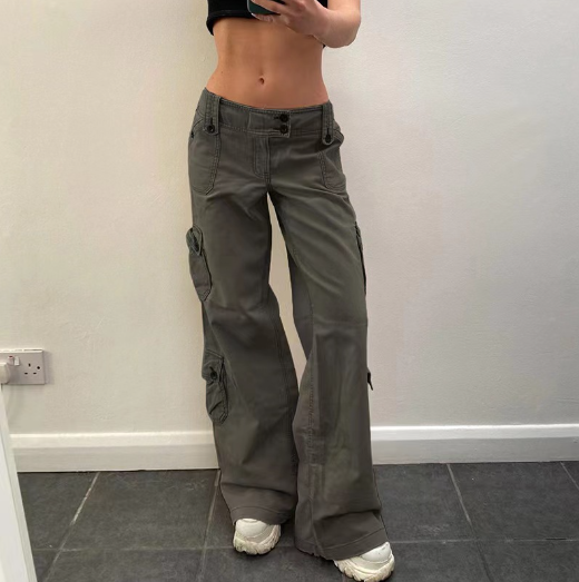 Loose Fit Cargo Pants