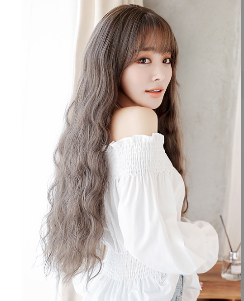 Curly Wig Image 1