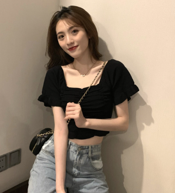 Off-Shoulder Crop Top in Pink