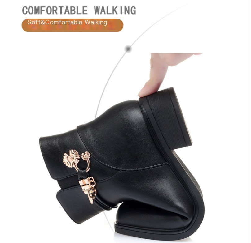 Bota Cano Curto Marie Image 6