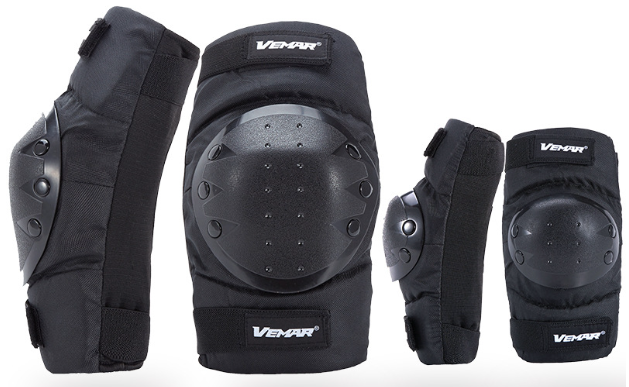 Knee Pads Detail