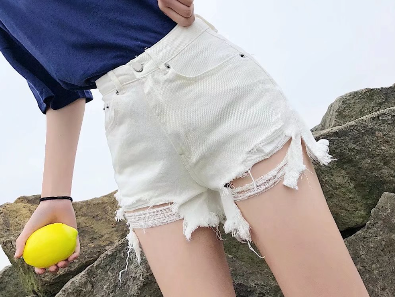 Ripped Denim Shorts 2