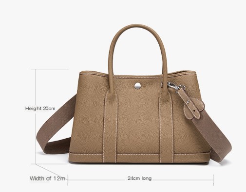 Elegant leather handbag