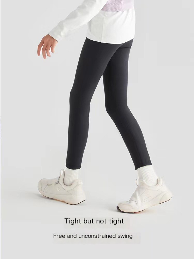 Yoga Pants Image 3