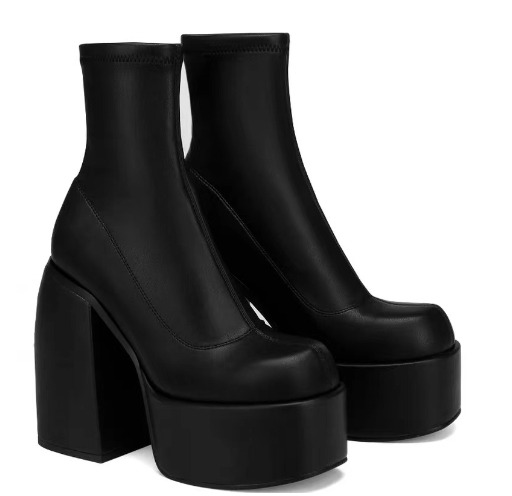 Fashion Boots Image 2