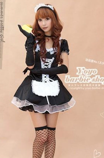 Sexy Maid Outfit 2