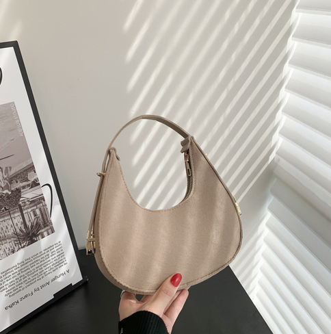 Crescent Armpit Handbag Image 2
