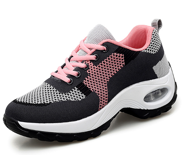 Women's Sports Shoes