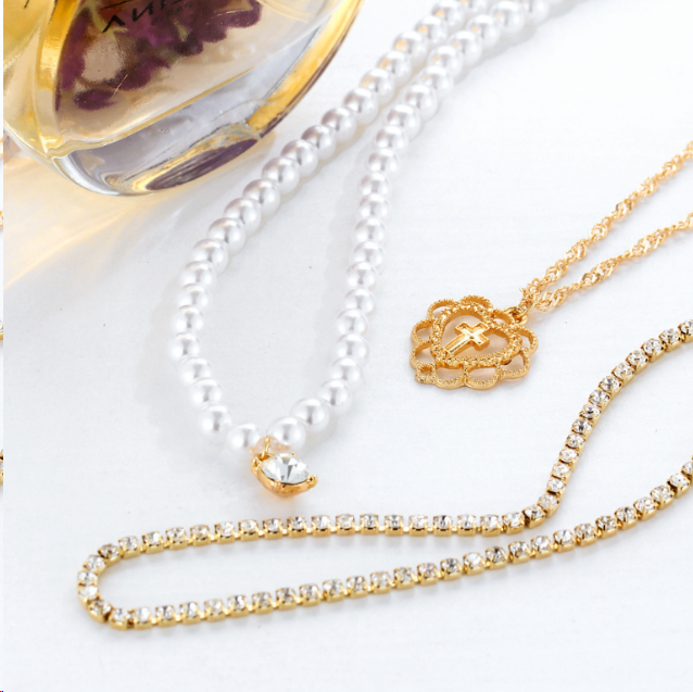 Necklace Image 2