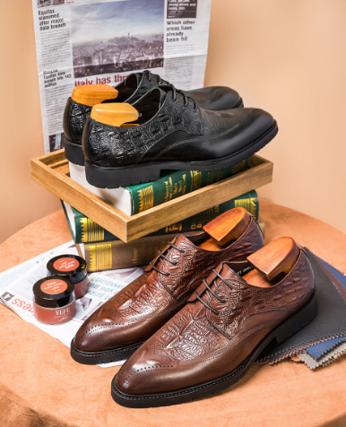 Carved Business Casual Men's Cowhide Leather Shoes