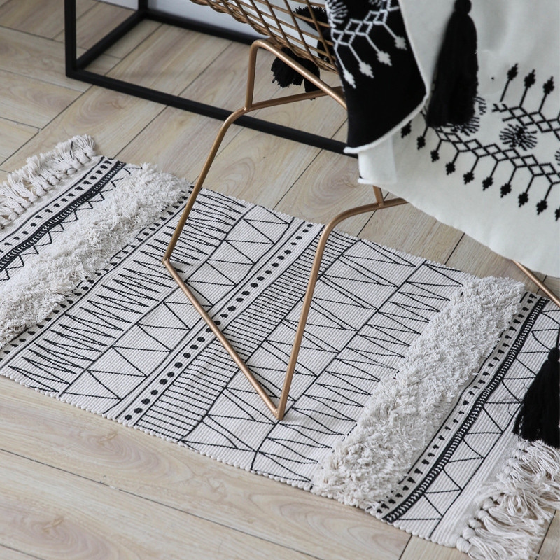 Moroccan Geometric Rug Image 1