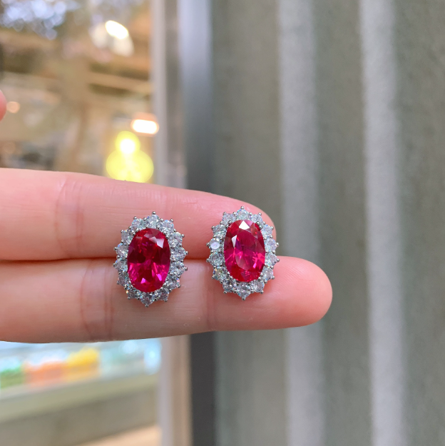 Burmese Ruby Set Crystals Are Clean And Good In Color