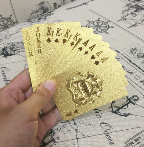Gold Poker Cards Image 1
