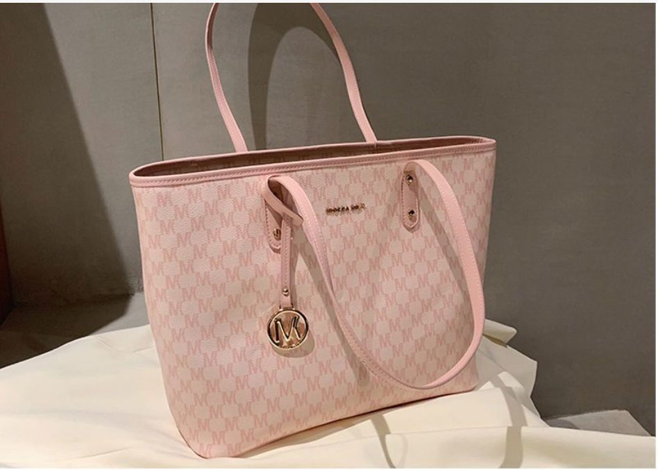 Shoulder Bag Image 8