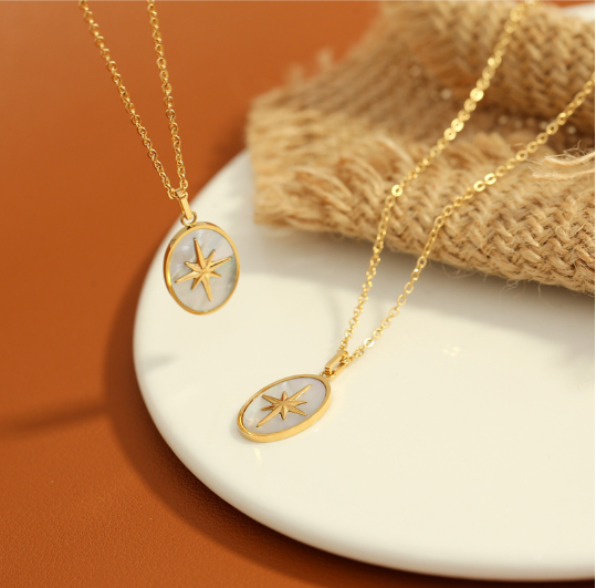 Gold Necklace with Leaf Design