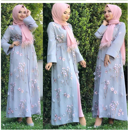 Arab Women's Dress 4