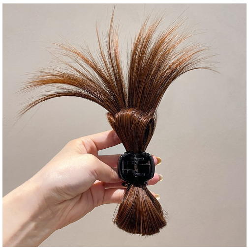 Lazy Chic Shark Clip Flax