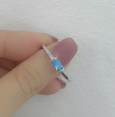 Natural Topaz Ring in Golden Color