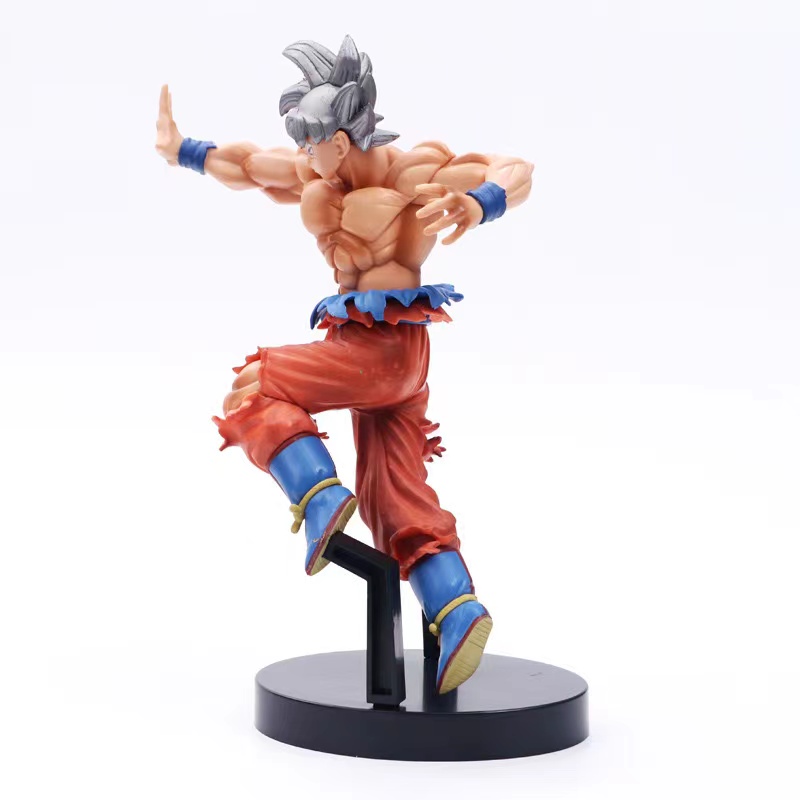 Goku Figure 3