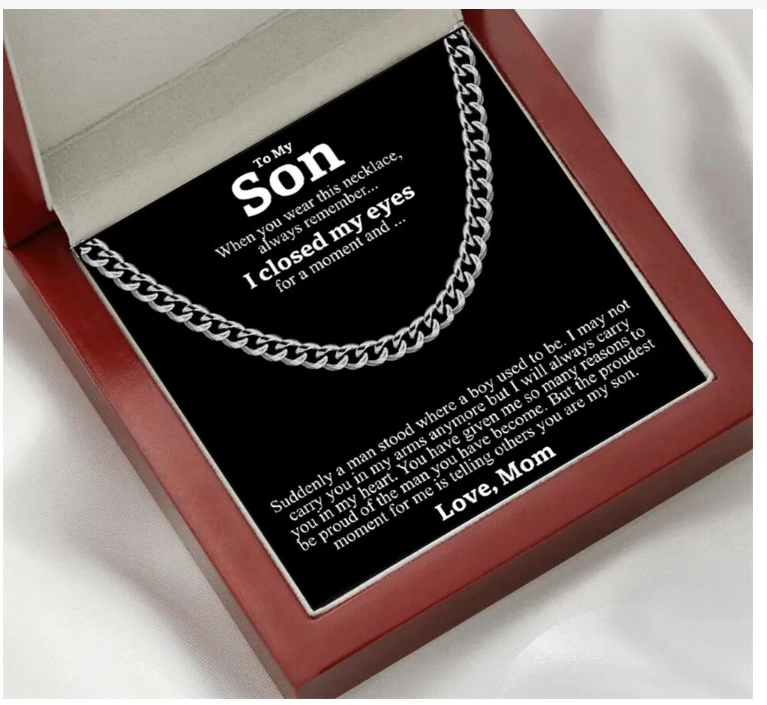Boyfriend Necklace Image 4