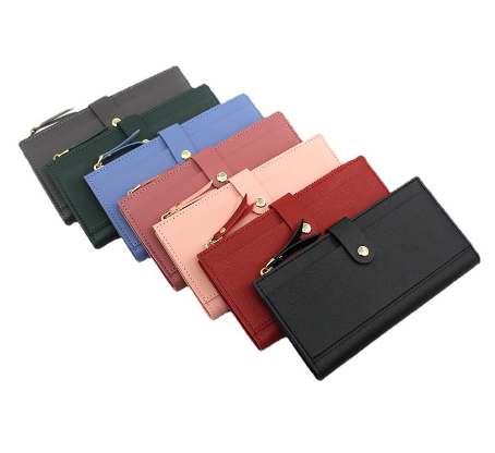 New Ladies Wallet in Use