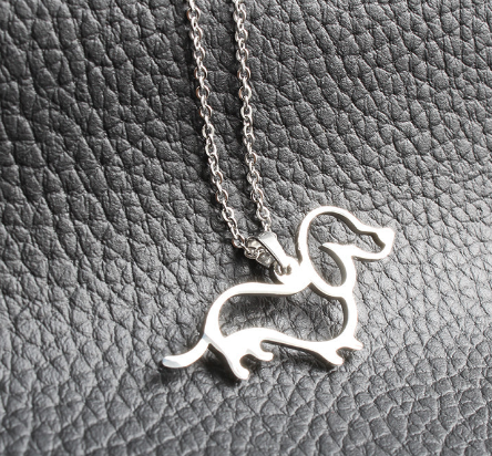 Dachshund Pendant Gold