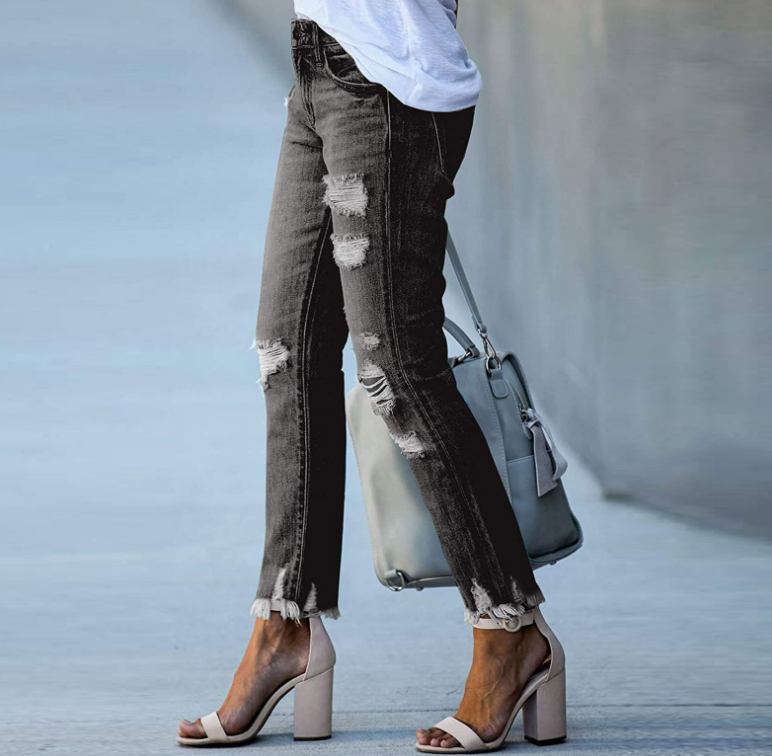 Fashionable Women's Slim Jeans 4