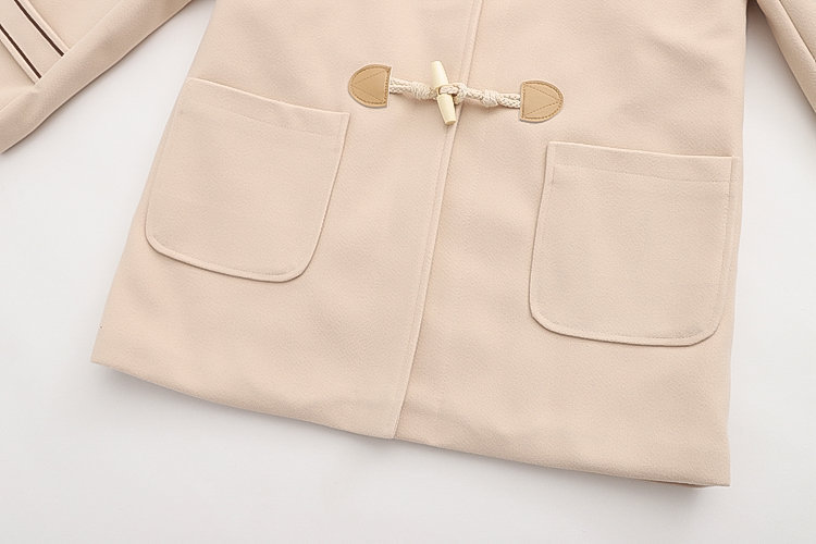 Loose Fitting Jacket 12
