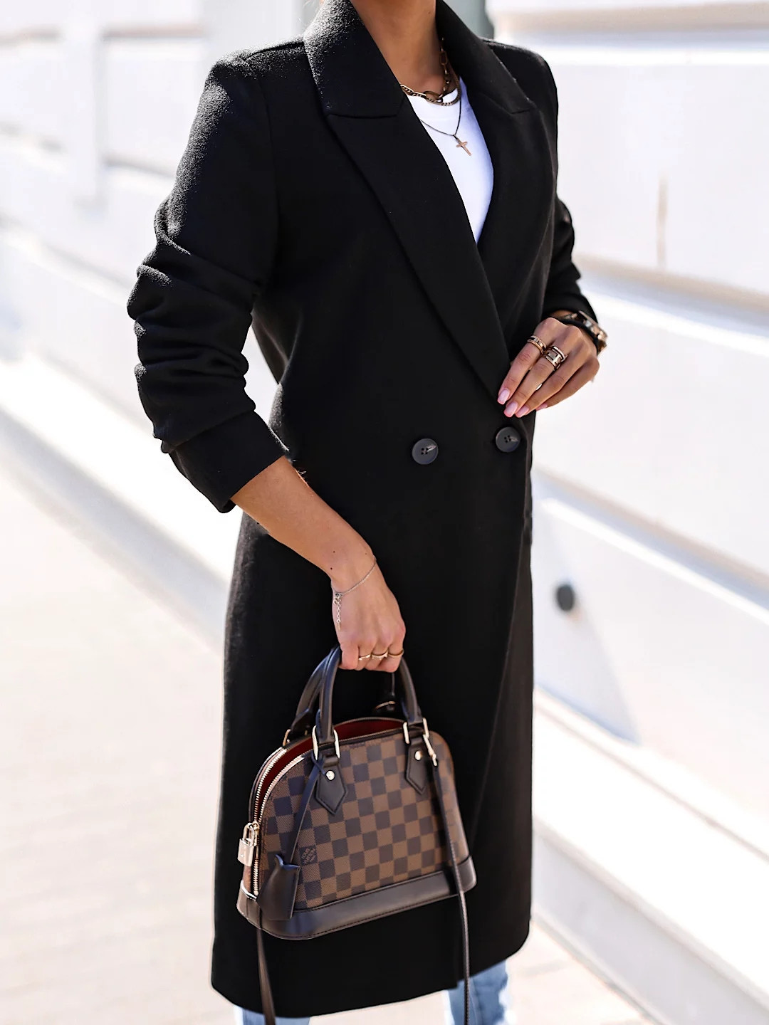 Women's Coat Image 10