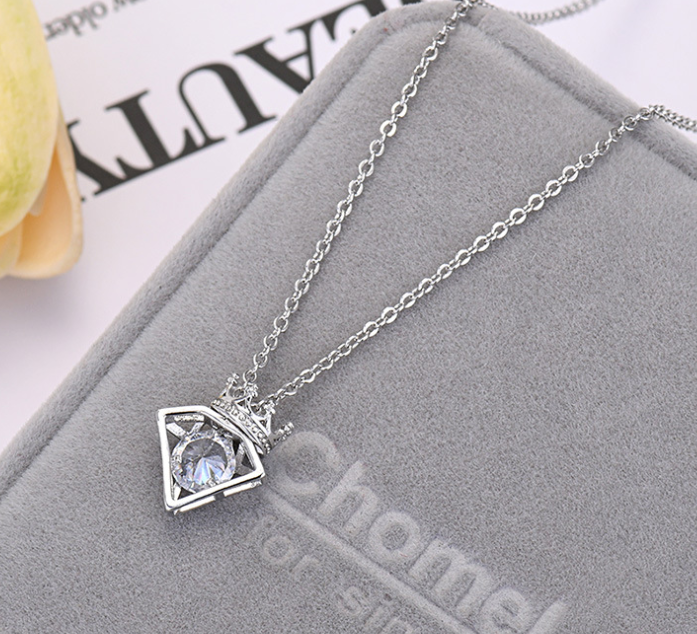 Crown Necklace Image 2