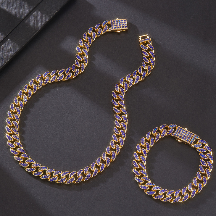 Cuban Chain Bracelet Image 4