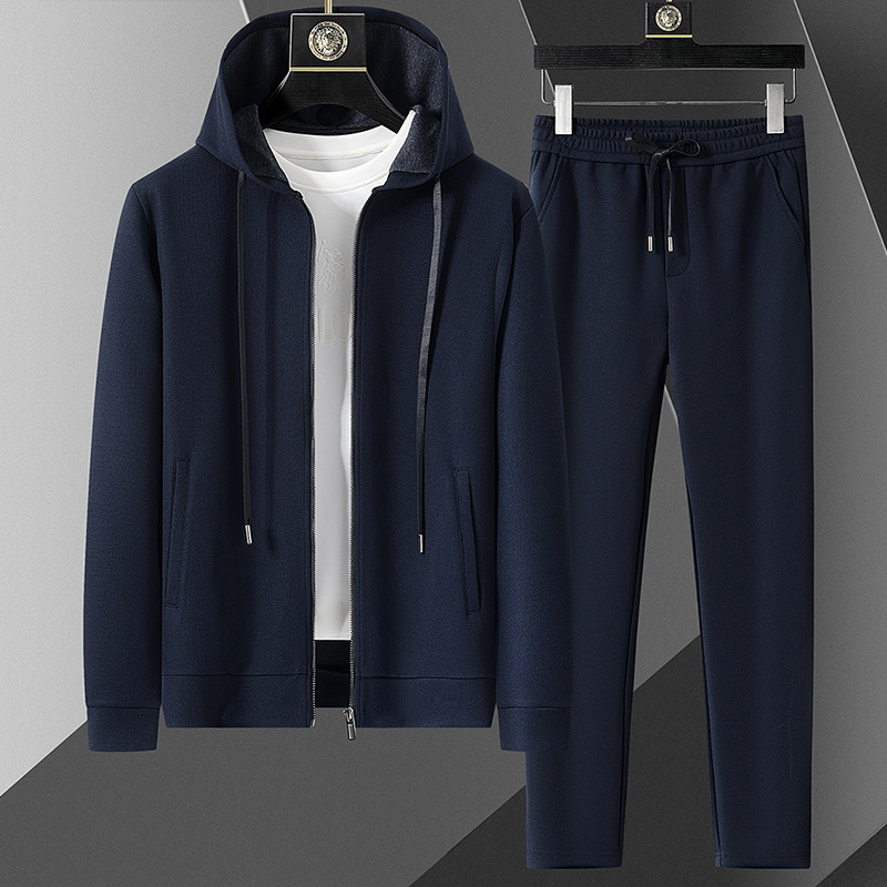 Men's Sports Set Image 4