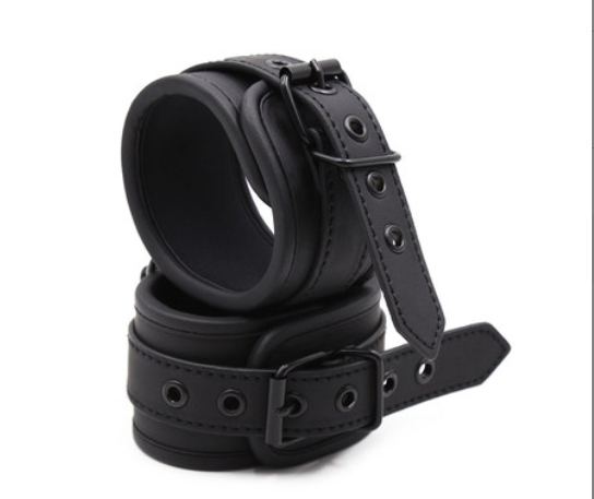 Bondage Set Image 3
