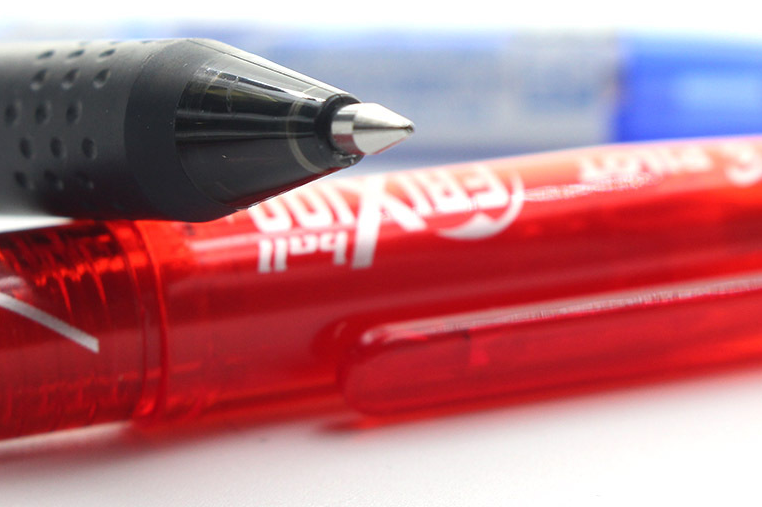 Erasable Pen Image 1