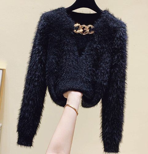 Knitted Sweater Details