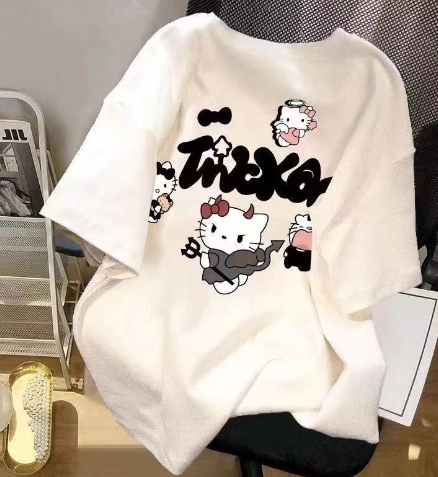 Fashionable T-shirt