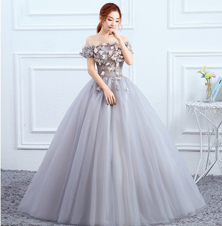 Evening Gown Image 3